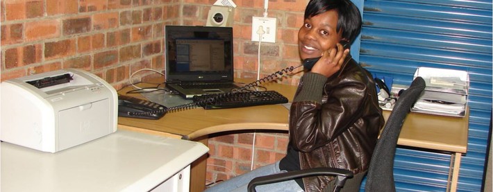 Receiving clerk